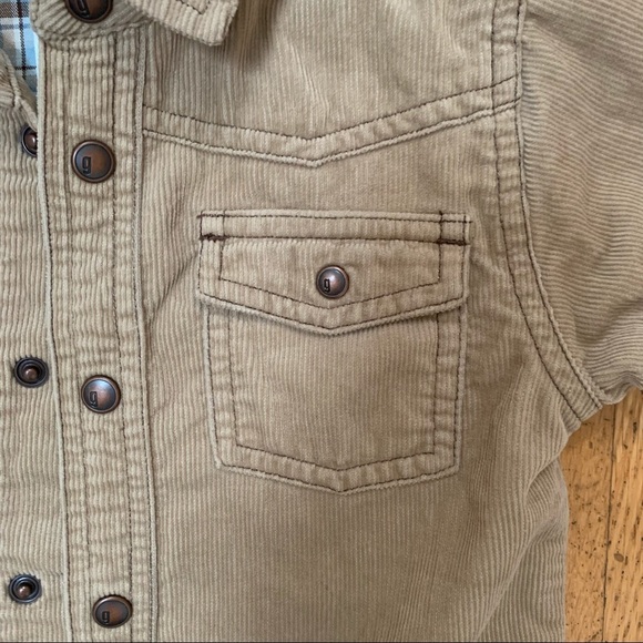🌟3/$15🌟 Gymboree Tan Corduroy Shacket Overshirt Toddler size 12-18 M - Picture 4 of 8